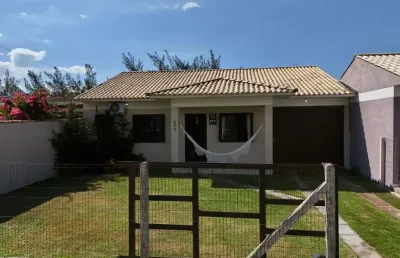 Casa com 3 quartos à venda na rua independencia, 232, guarani, capão da canoa por r$ 700.000