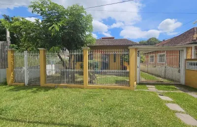 Casa com 230m² ,  02 dorm, bairro  primor em sapucaia do sul - espaçosa, com pátio e muito bem localizada