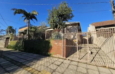 Casa espaçosa e aconchegante, com 166m2, 03 dormitórios , bairro dihel,  em sapucaia do sul