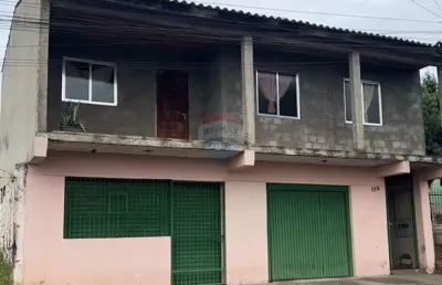 Sobrado e casa  a venda ,area total de 257m²,  sendo 2dormitórios e 3 dormitórios, loja comercial, bairro lomba da palmeira..