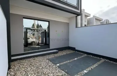 Casa com 2 quartos à venda na rua d, 4, centro, tijucas por r$ 469.000