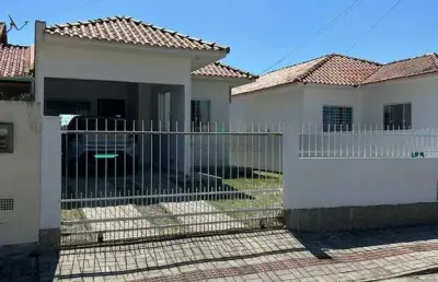 Casa com 2 quartos à venda na rua luiz feller, 950, joaia, tijucas por r$ 480.000