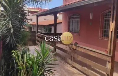 Casa com 3 quartos à venda em Santa Rita, Sarzedo 