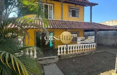 Casa localizada no condomínio quintas da lagoa/ sarzedo