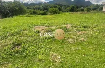 Terreno localizado no condomínio serra dos bandeirantes