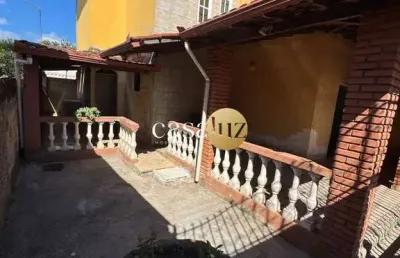 Casa de 2 pavimentos localizada no bairro imaculada da conceição /sarzedo