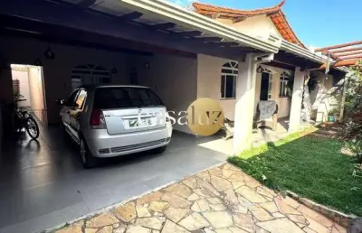 Casa com 3 quartos à venda no Recanto Verde, Ibirité 