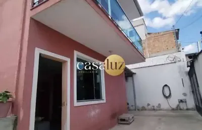 Casa duplex localizada no bairro masterville /sarzedo