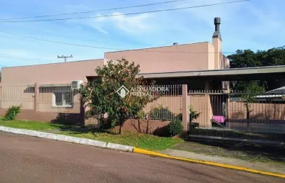 Casa em condomínio fechado com 3 quartos para alugar na grápia (cantegril iv), 158, são lucas, viamão, 153 m2 por r$ 4.590
