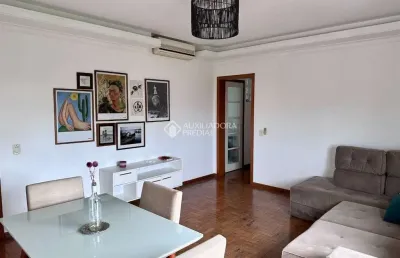 Apartamento com 3 quartos para alugar na avenida ipiranga, 4871, partenon, porto alegre, 88 m2 por r$ 2.200