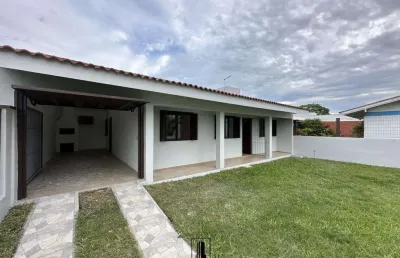 Casa com 3 quartos à venda na Avenida Garibaldi, 614, Centro, Imbé