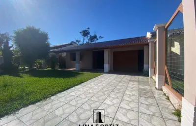 Casa 04 dormitórios à venda no bairro centro com 157 m² de área privativa - 1 vaga de garagem