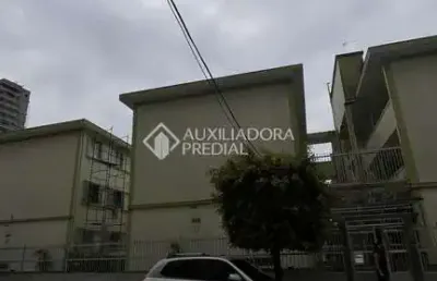 Kitnet / stúdio à venda na rua marajoara, 43, guilhermina, praia grande, 23 m2 por r$ 170.000