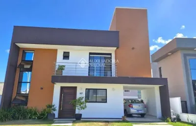 Casa em condomínio fechado com 3 quartos para alugar na avenida red park, 784, são joão do rio vermelho, florianópolis, 170 m2 por r$ 8.000
