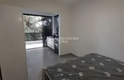 Kitnet / stúdio para alugar na rua aristídes lobo, 276, agronômica, florianópolis, 20 m2 por r$ 2.250