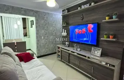 Lindo apartamento com suíte e varanda no recreio das laranjeiras