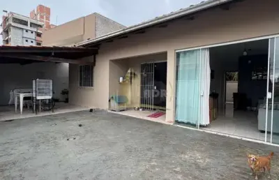 Casa com 2 quartos à venda no gravata, navegantes , 120 m2 por r$ 459.000