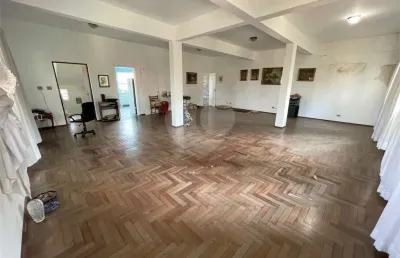 Casa com 3 quartos à venda na Rua Jacunda, Cidade Jardim, São Paulo