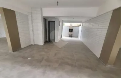 Casa com 2 quartos à venda na Rodrigo Silva, Macuco, Santos