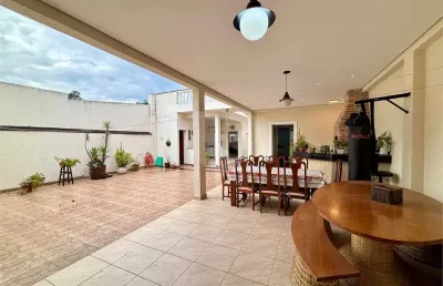 Casa com 6 quartos à venda na Japiúba, Tremembé, São Paulo