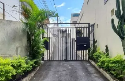 Casa em condomínio fechado com 3 quartos à venda na Rua Alfredo Pujol, Santana, São Paulo