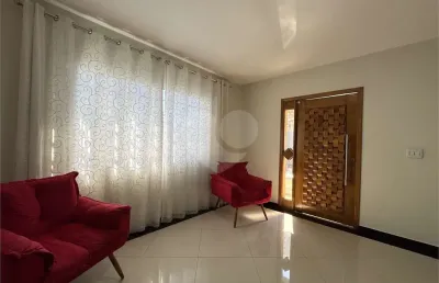 Casa com 4 quartos à venda na Crixás, Santana, São Paulo