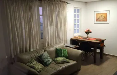 Casa com 2 quartos à venda na Rua José Alberto Senator, Lapa, São Paulo