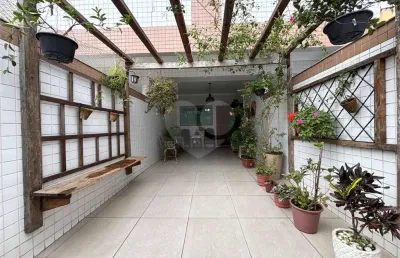 Casa com 3 quartos à venda na Rua Venâncio José Lisboa, Ponta da Praia, Santos