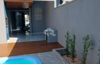 Geminados a venda com 3 quartos, sendo 1 suíte com piscina no floresta
