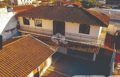 2 casas no bairoo aventureiro sendo um deles um sobrado!