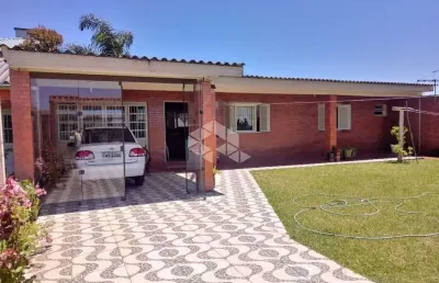 Casa à venda, com 2 quartos/dormitórios, 1 vaga/box, no bairro maristela, xangri-lá/rs