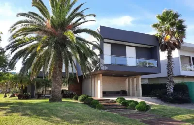 Casa em condomínio à venda em xangri-lá com 6 quartos (6 suítes)