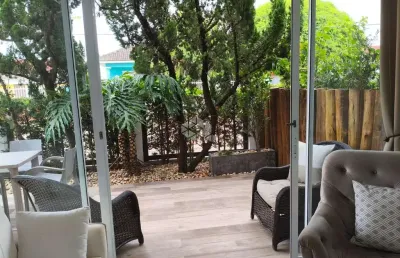 Casa com 03 dormitórios, 1 suíte, centro em xangri-la rs
