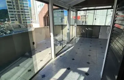 Apartamento 02 quartos , sendo 01 suíte e 01 vaga de garagem