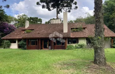 Casa na vila suzana, em área de 2,5 hectares, com potencial para implantação de empreendimentos