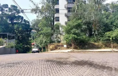 Terreno à venda na Rua Elizeu Grasselli, 7, Universitário, Bento Gonçalves