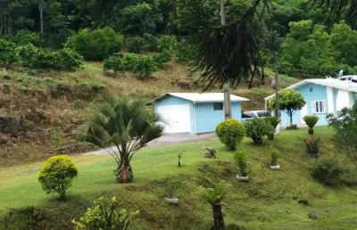 'aproveite a vida no campo, neste paraíso rural - sítio com todas as comodidades e beleza natural'