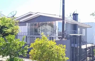 Casa com 2 pavimentos, 5 dormitórios bairro imigrante farroupilha