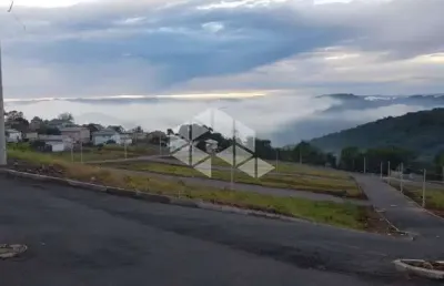 Terreno à venda na Rua Medardo Ferretti, 400, Santa Helena, Bento Gonçalves