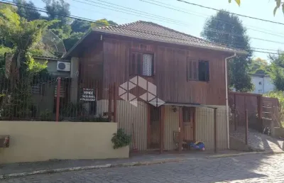 Casa com 3 quartos à venda na Francisco Ferrari, 784, Barracão, Bento Gonçalves