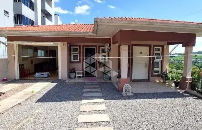 Casa com 3 quartos à venda na João Missagia, 245, São Roque, Bento Gonçalves