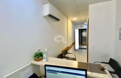 Sala comercial mobiliada no bairro campinas, em são josé- sc