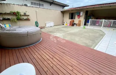Casa com 3 quartos/dormitórios no bairro areias, em são josé- sc
