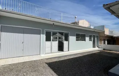 Casa com 3 quartos/dormitórios no bairro ponte do imaruim, em palhoça- sc