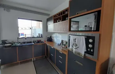 Casa geminada com 2 suítes no bairro potecas, em são josé- sc