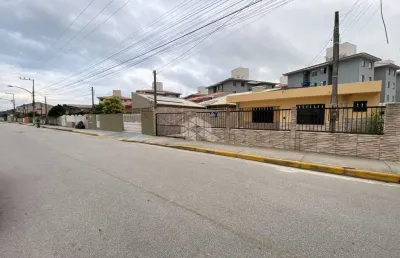 Casa com 3 quartos/dormitórios no bairro praia joão rosa, em biguaçu - sc