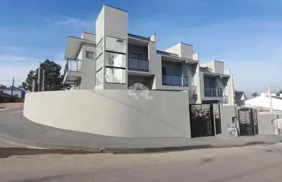 Sobrado com 3 quartos/dormitórios no bairro potecas, em são josé - sc