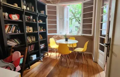 Casa com 4 quartos à venda na Rua Felipe Camarão, 66, Rio Branco, Porto Alegre