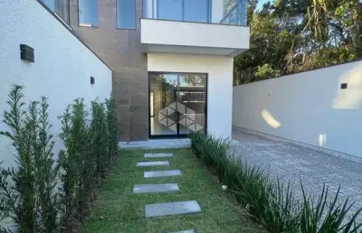 Casa/sobrado duplex  com dois quartos no mariscal bombinhas sc