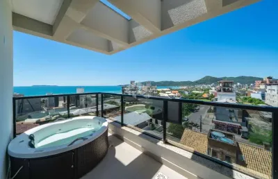 Apartamento duplex com três quartos no mariscal em bombinhas sc